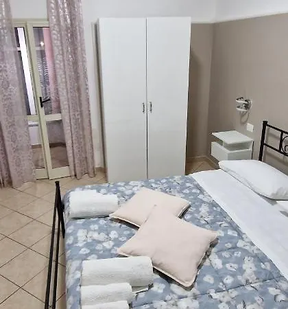 Hotell Fraily 3*